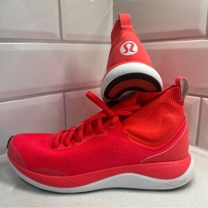 Lululemon Women's Chargefeel Workout Mid Shoe Size 10 EUC
